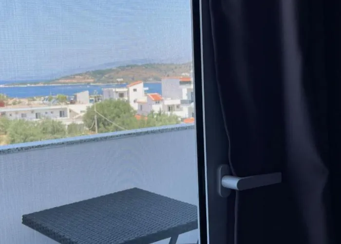 Mariksel 3* Ksamil