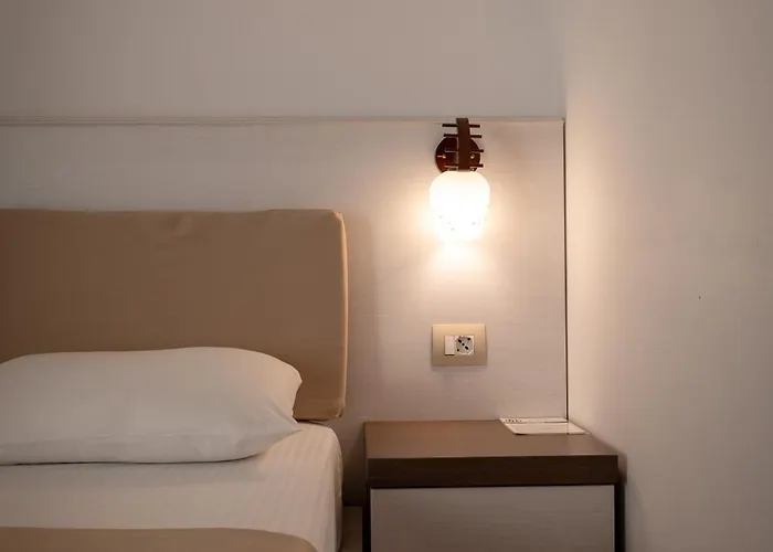 Mariksel Hotel Ksamil